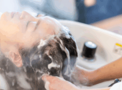 Soins et traitements capillaires pour une chevelure saine et éclatante